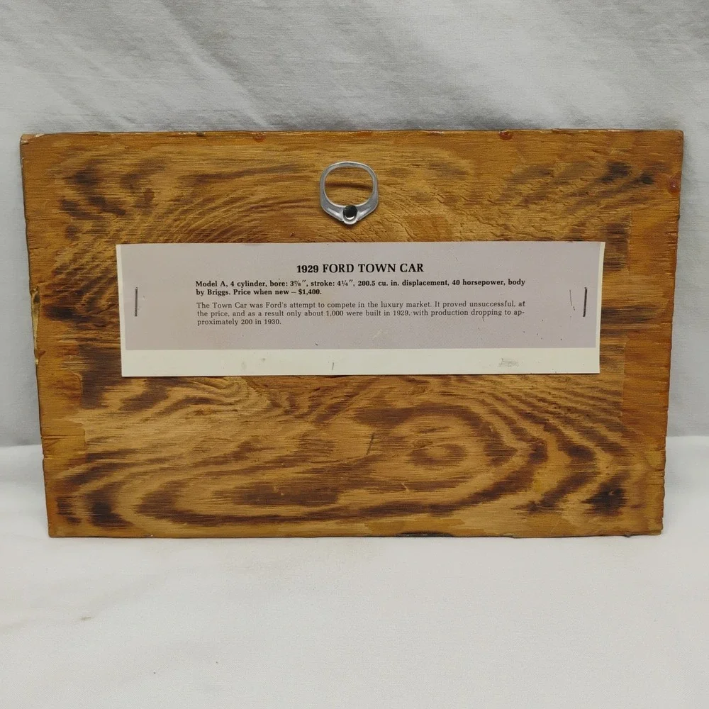 Vintage Pinheiro Crafts 1929 Ford Town Car Wooden Wall Hanging Sign Plaque 11x7